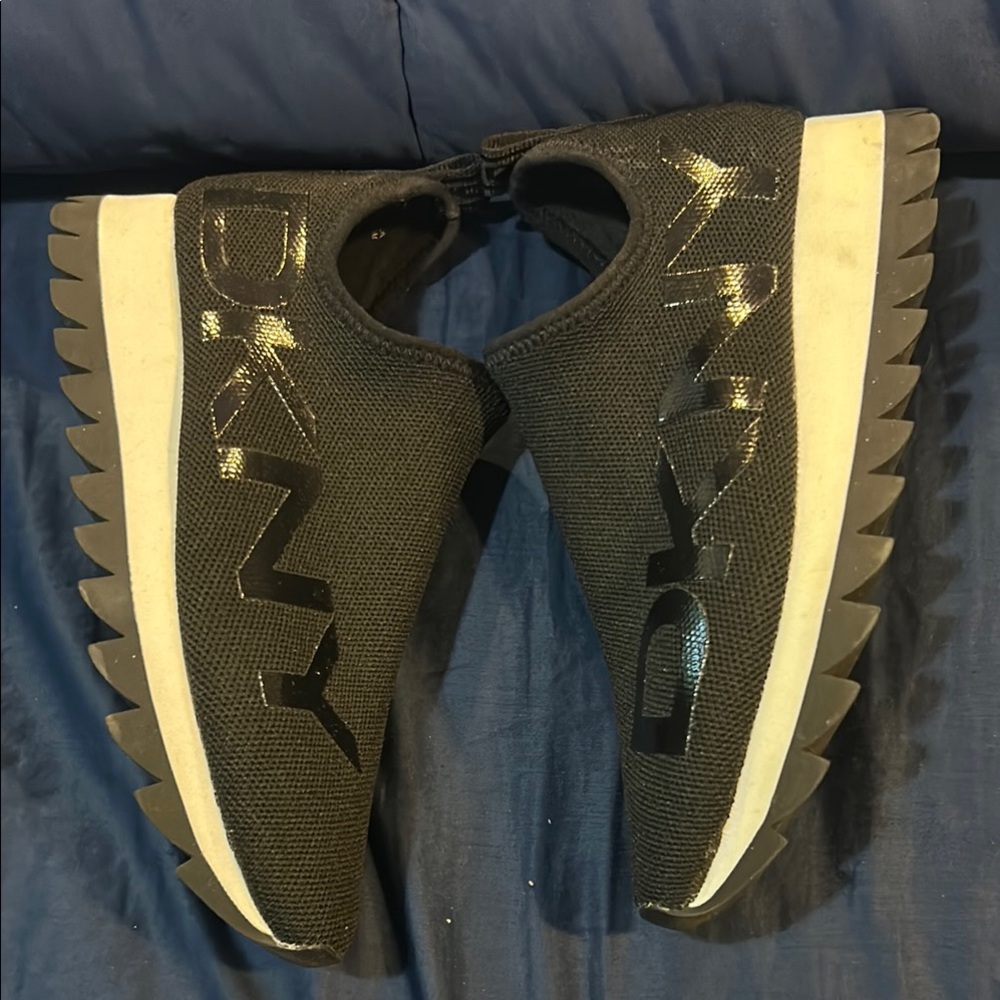 DKNY Black Slip-On Sneakers with Knit Construction